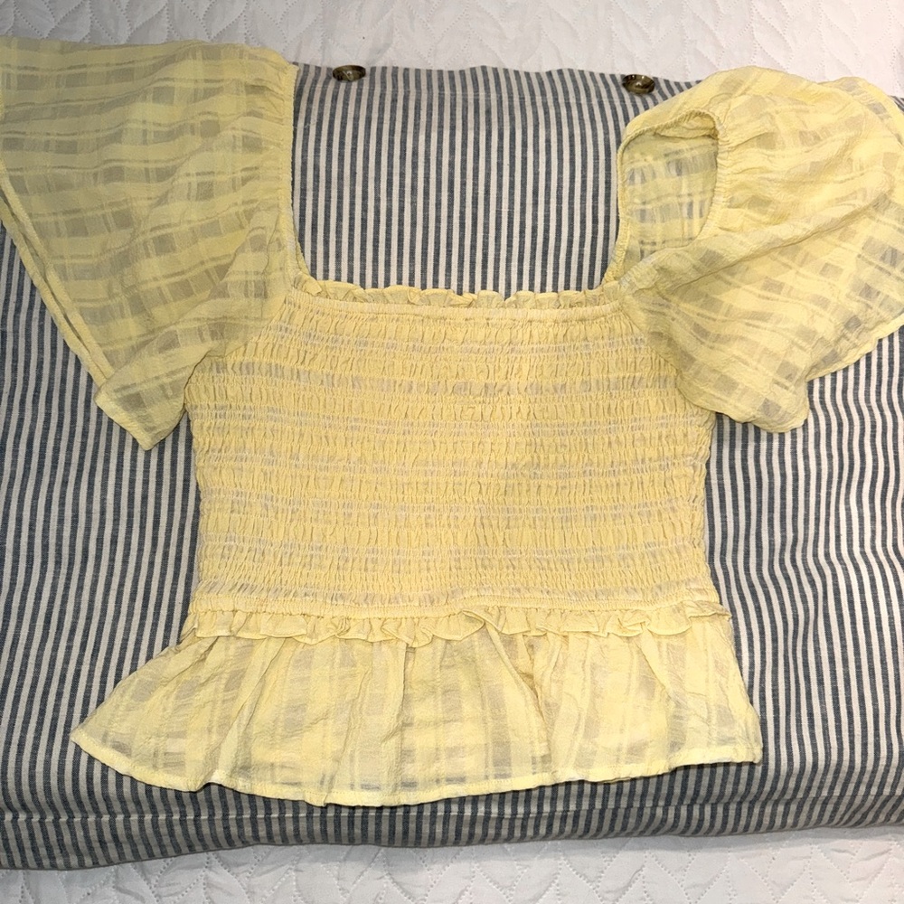 ASTR plaid puff sleeve top